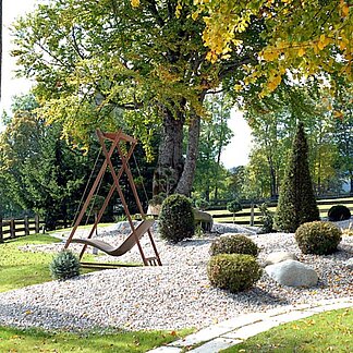 Ramsauhof garden with swing Ramsauhof garden with swing