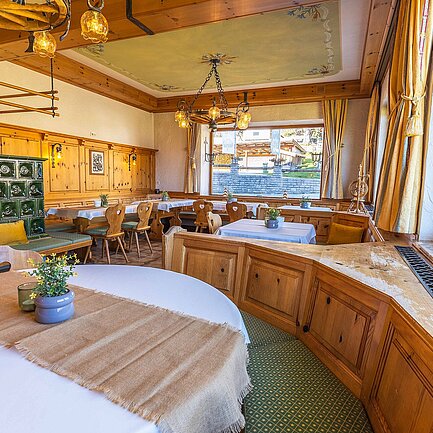 Traditional parlor at the Hotel Garni & Spa Ramsauhof