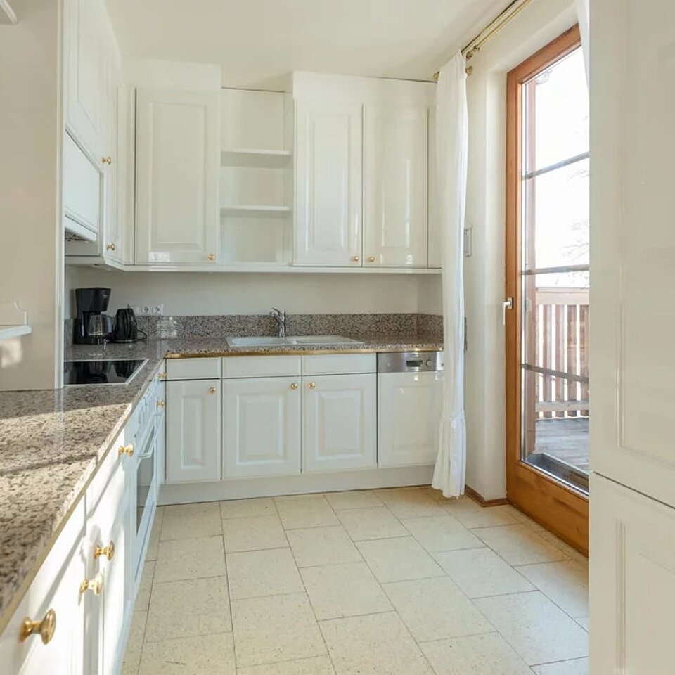 Apartment Dachstein Ramsauhof apartment Dachstein Fully equipped kitchen © Christine Höflehner